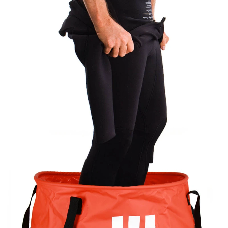 Bucket étanche à Combinaison Orange HOWZIT 7 Bucket étanche à Combinaison Orange HOWZIT – Image 5