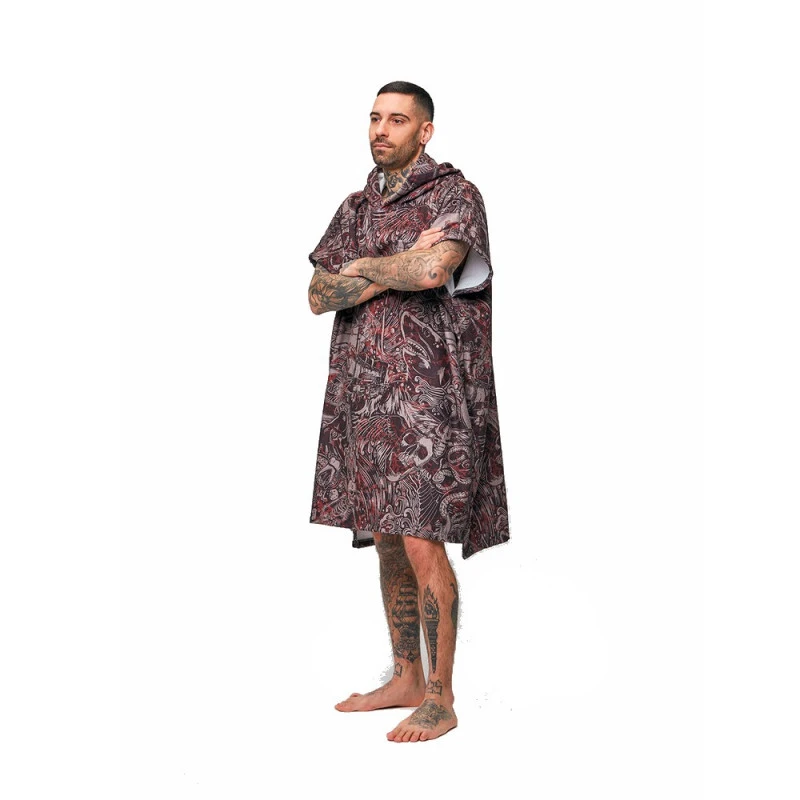 PONCHO AFTER NIGHTMARE BLACK 4 PONCHO AFTER NIGHTMARE BLACK – Image 2