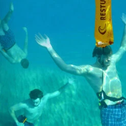 SYSTEME DE SAUVETAGE RESTUBE BEACH -JOBE Soldes systeme de sauvetage restube beach 3